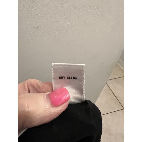 Katherine Kelly Black Irish Linen True Wrap Midi Skirt Floral Cutout Bottom 16 - Picture 8 of 8